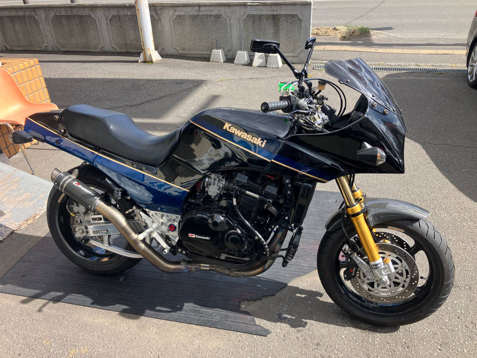 Kawasaki GPZ900R 1992