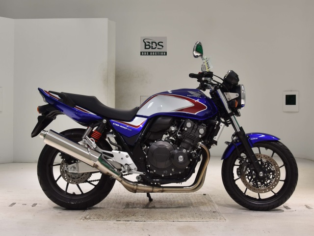 Honda CB400SF 2022