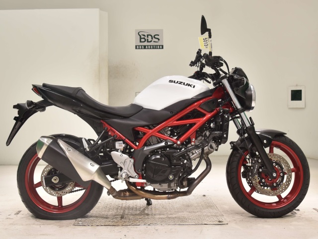 Suzuki SV650 2022