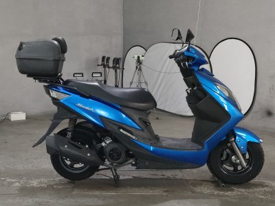 Suzuki SWISH