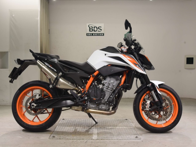 KTM 890 DUKE R 2020
