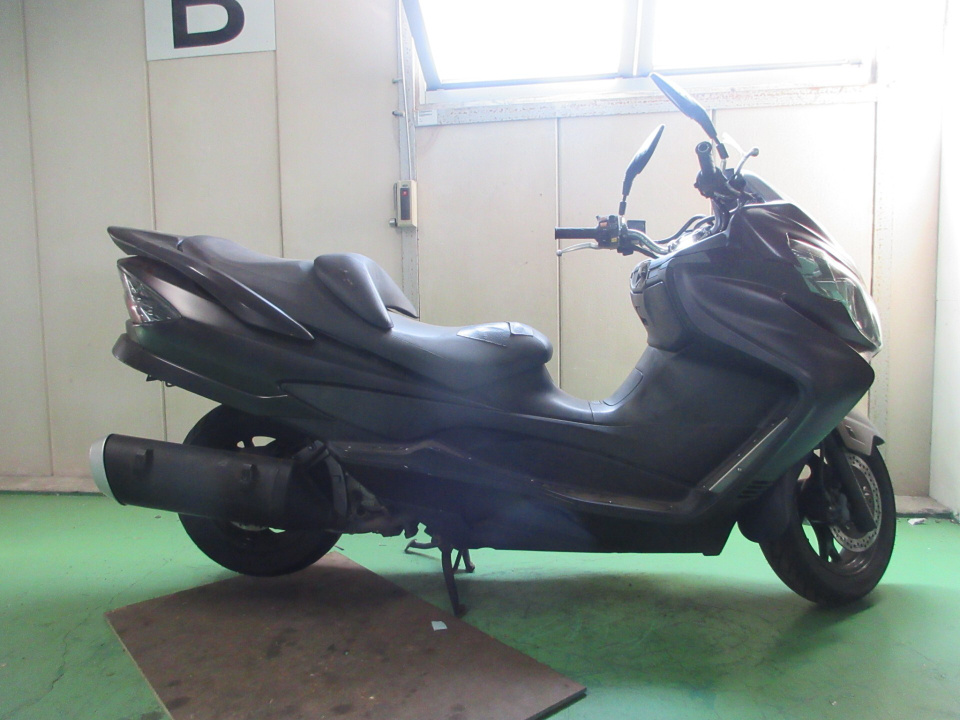Suzuki SKYWAVE 250 TYPE M