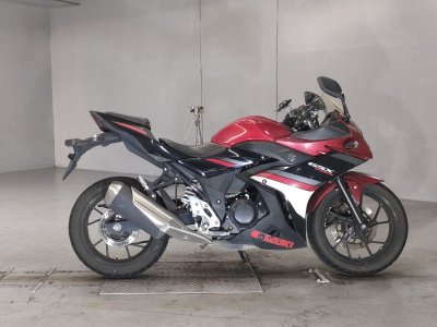 Suzuki GSX250R