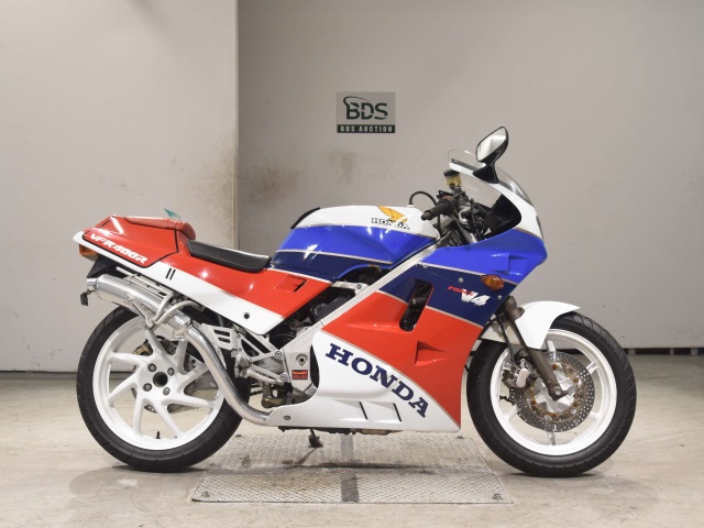 Honda VFR400R 1991