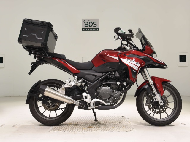 Benelli TRK251 2022