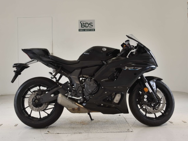 Yamaha YZF-R7-2 2022