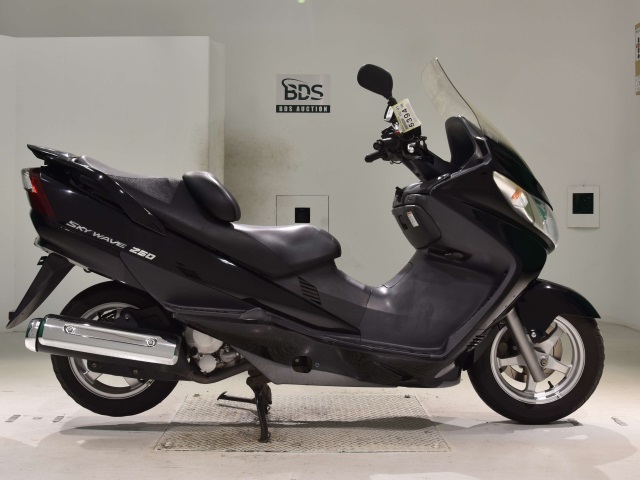 Suzuki SKYWAVE 250S