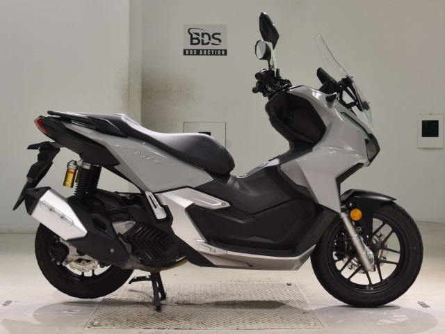 Honda ADV 160 2025