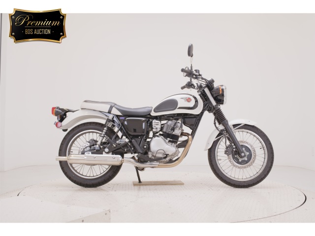 Kawasaki W230 2025
