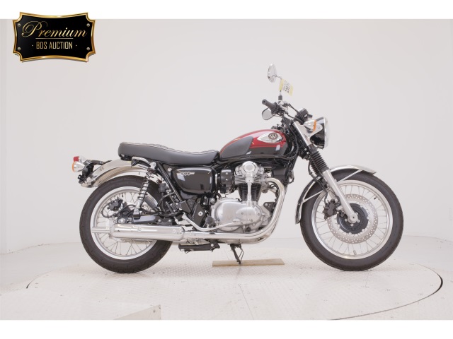 Kawasaki W800 2024