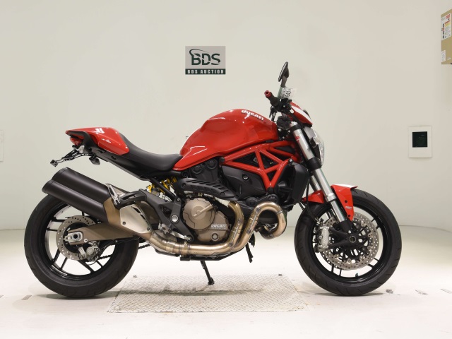 Ducati M821 STRIPE 2015