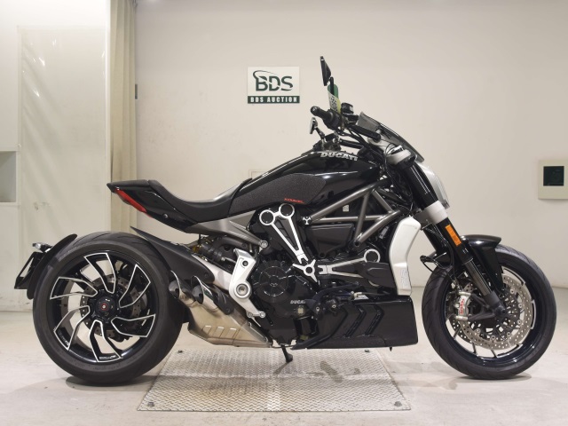 Ducati X DIAVEL S 2018