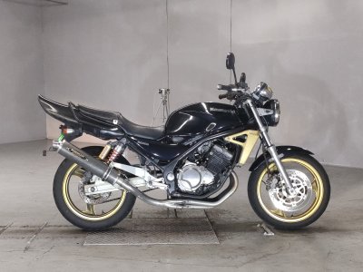 Kawasaki BALIUS2 2002