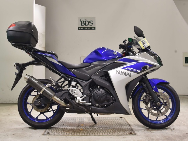 Yamaha YZF-R25 2015