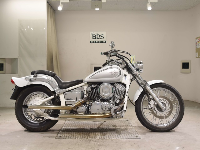 Yamaha DRAGSTAR XVS400 2001