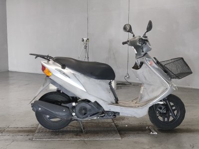 Suzuki ADDRESS V125