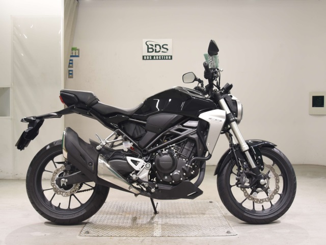 Honda CB250RA 2018