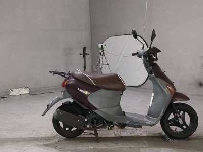 Suzuki LETS4