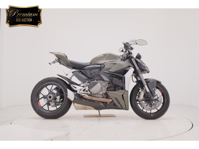 Ducati STREET FIGHTER V2 2023
