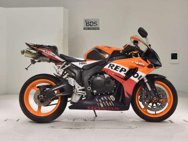 Honda CBR1000RR 2008