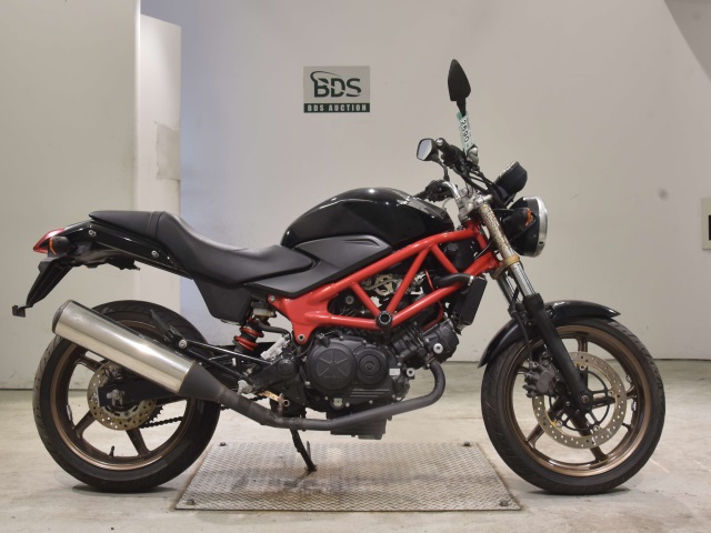 Honda VTR250 2015