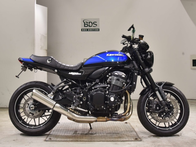 Kawasaki Z900RS 2024