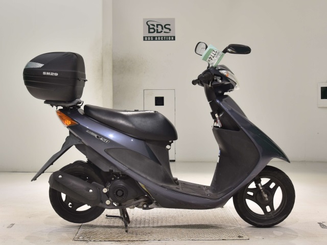 Suzuki ADDRESS V50