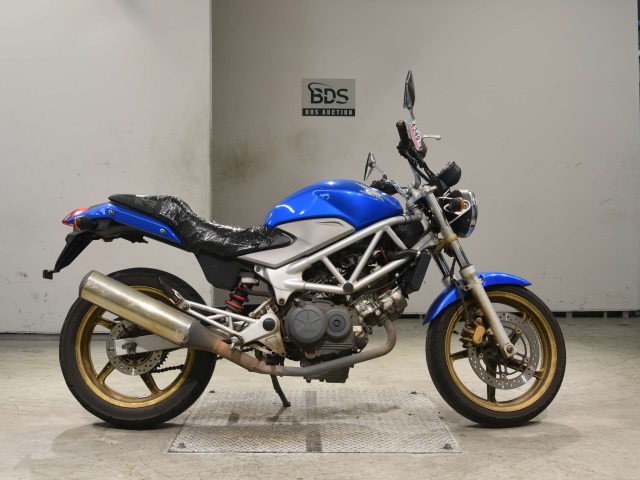 Honda VTR250 2009