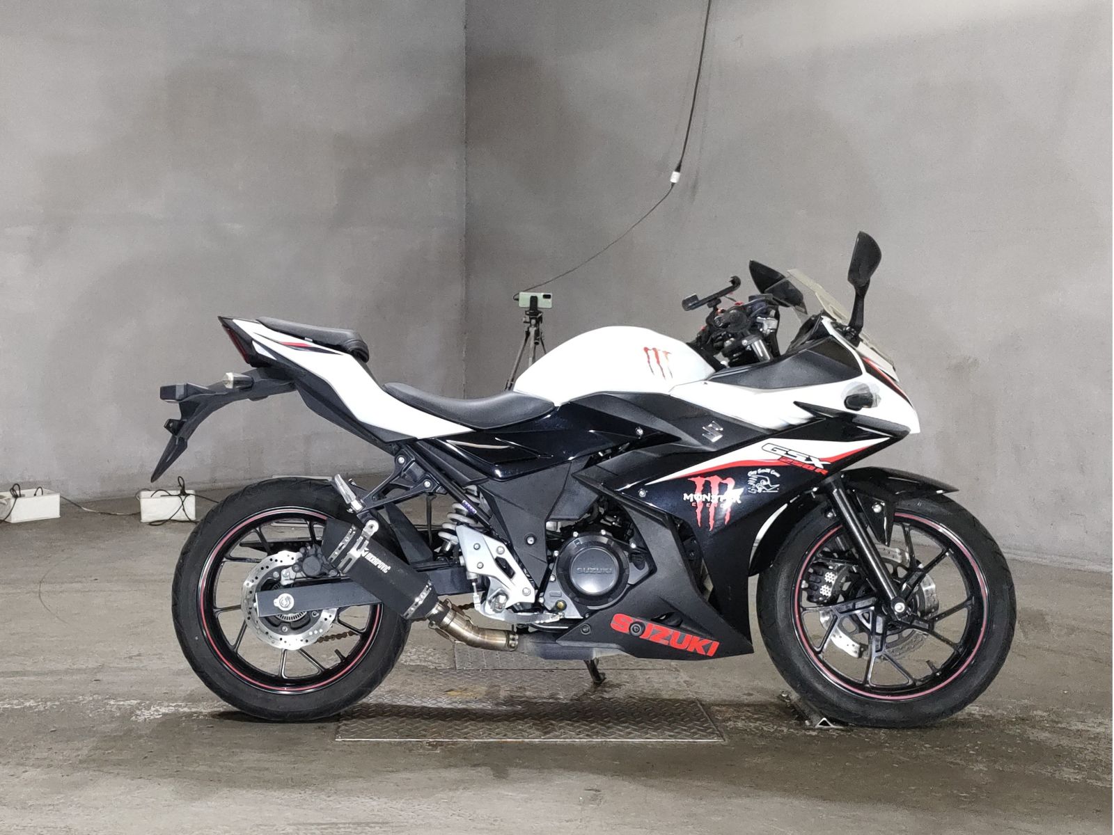 Suzuki GSX250R