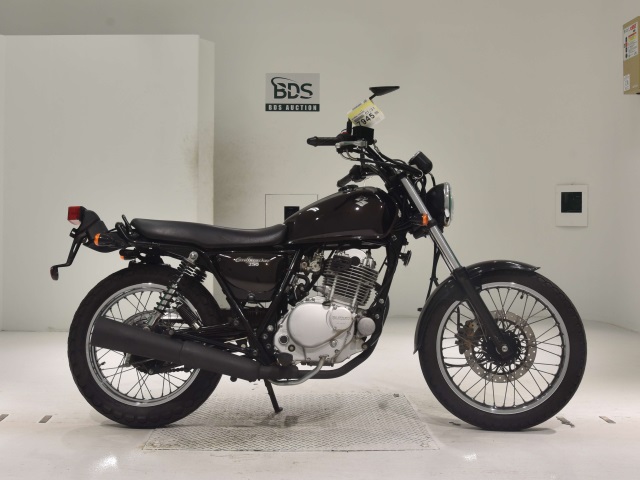 Suzuki GRASSTRACKER BIGBOY 2014