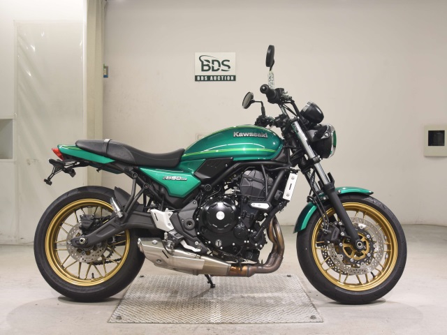 Kawasaki Z650RS 2023