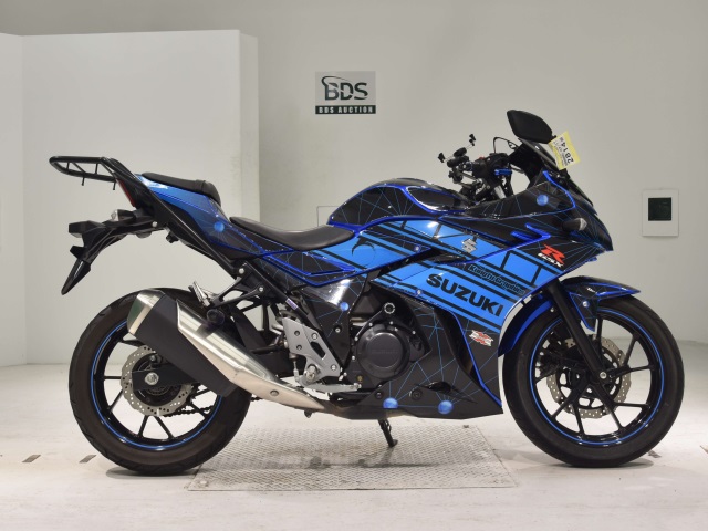 Suzuki GSX250R