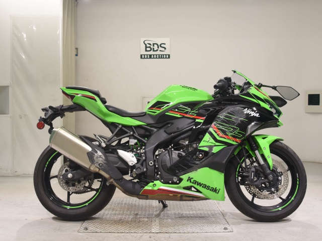 Kawasaki ZX-4RR 2024