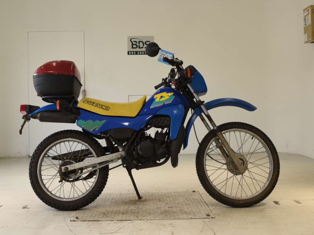 Suzuki TS50