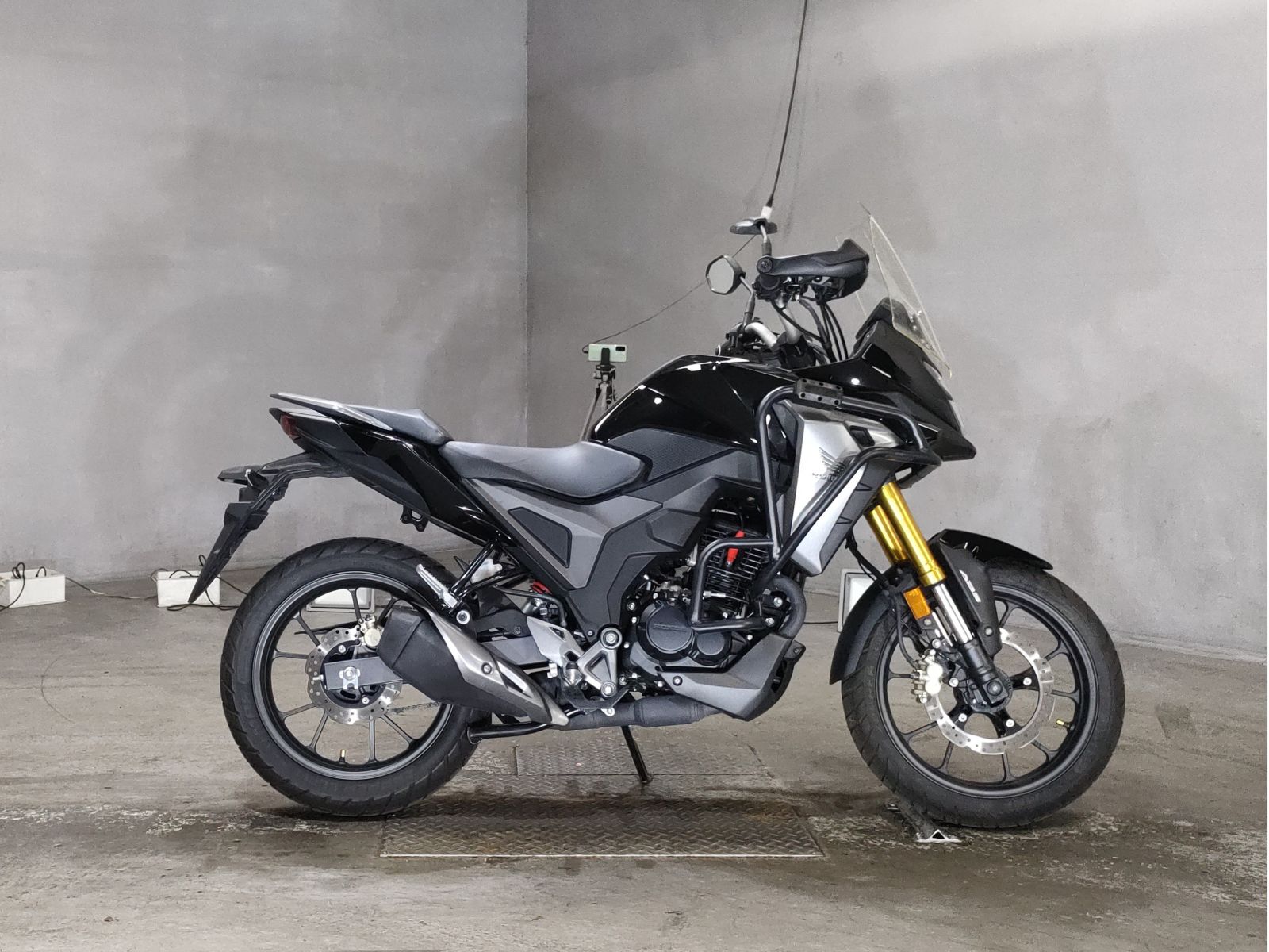 Honda CB200XA 2021