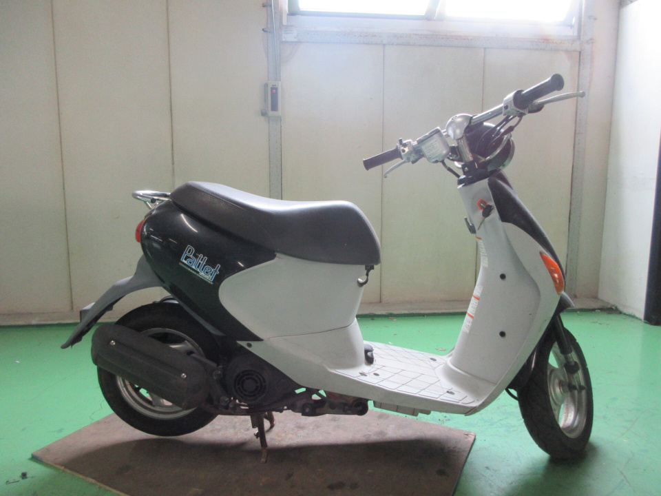 Suzuki LETS4