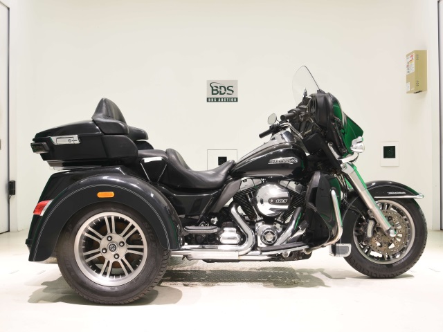 HD ELECTRA GLIDE FLHTCU1690 TRIKE 2014