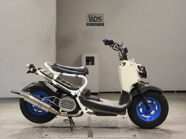 Honda ZOOMER 2004