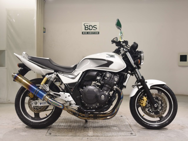 Honda CB400SFVA 2011