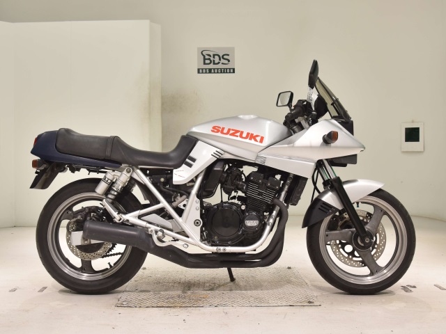 Suzuki GSX250S KATANA