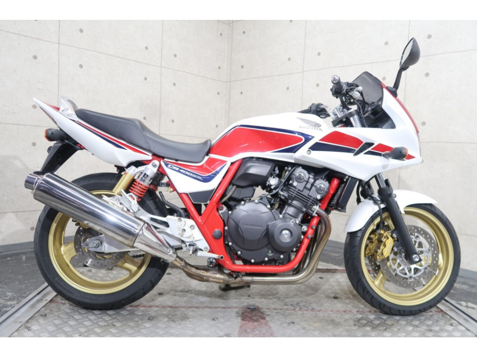 Honda CB400 Sﾎﾞﾙﾄﾞｰﾙ 2011