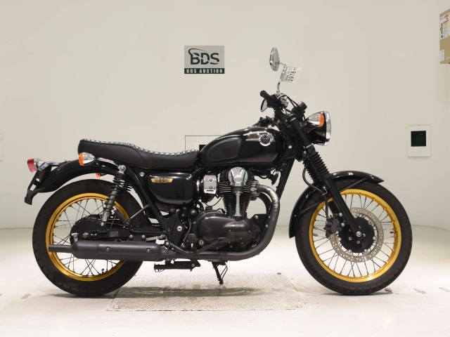 Kawasaki W800 2012