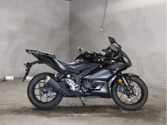 Yamaha YZF-R25 2021