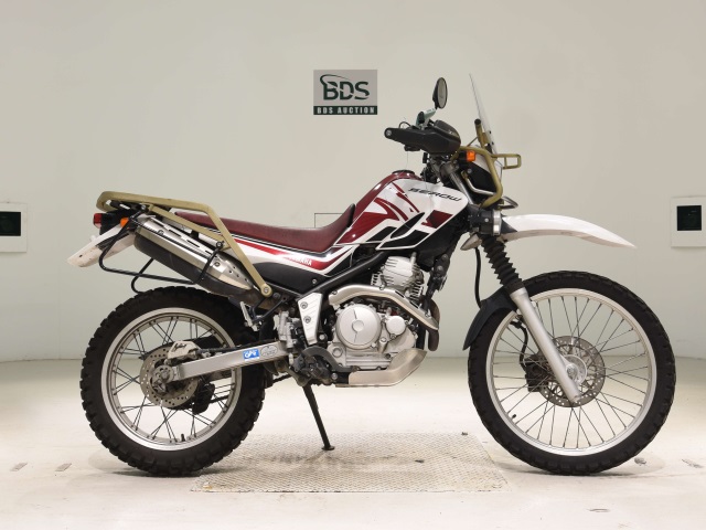 Yamaha SEROW XT250 2012