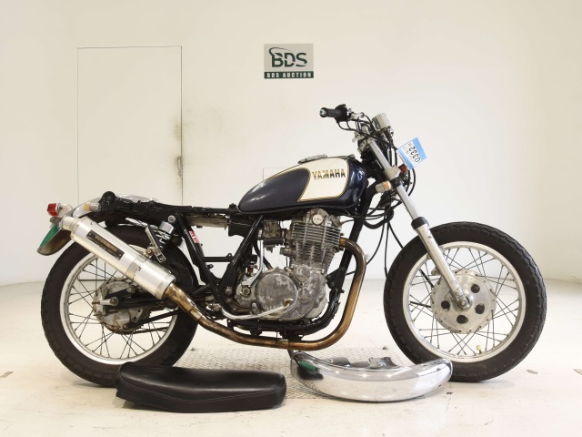 Yamaha SR400 2000