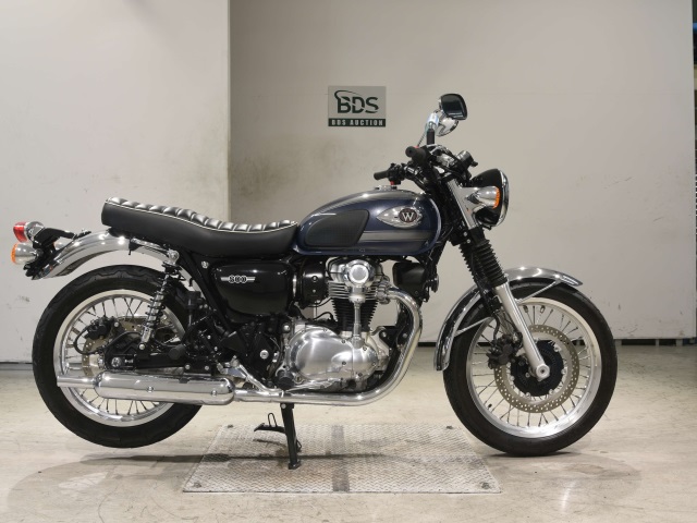 Kawasaki W800 2023