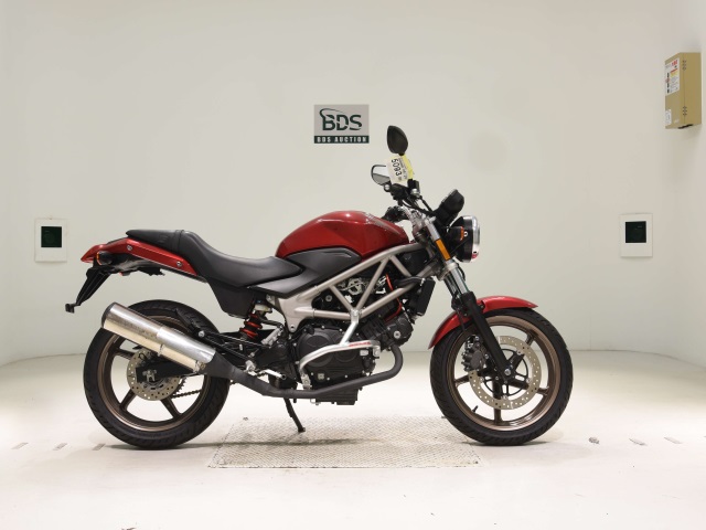 Honda VTR250 2017