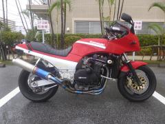 Kawasaki GPZ900R 1985