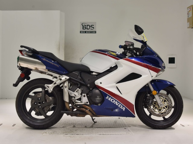 Honda VFR800F 2010