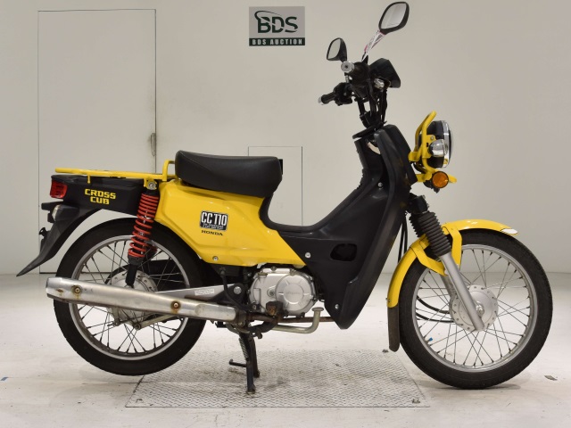 Honda CC110 CROSSCUB 2016